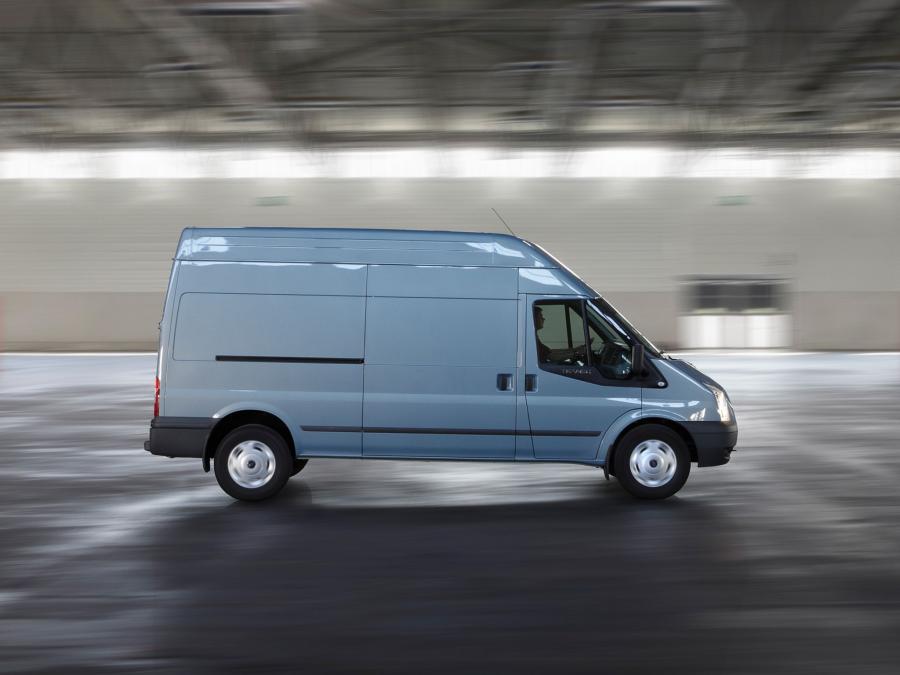  Ford Transit LWB Van 2011 года  (фото 2 из 11)
